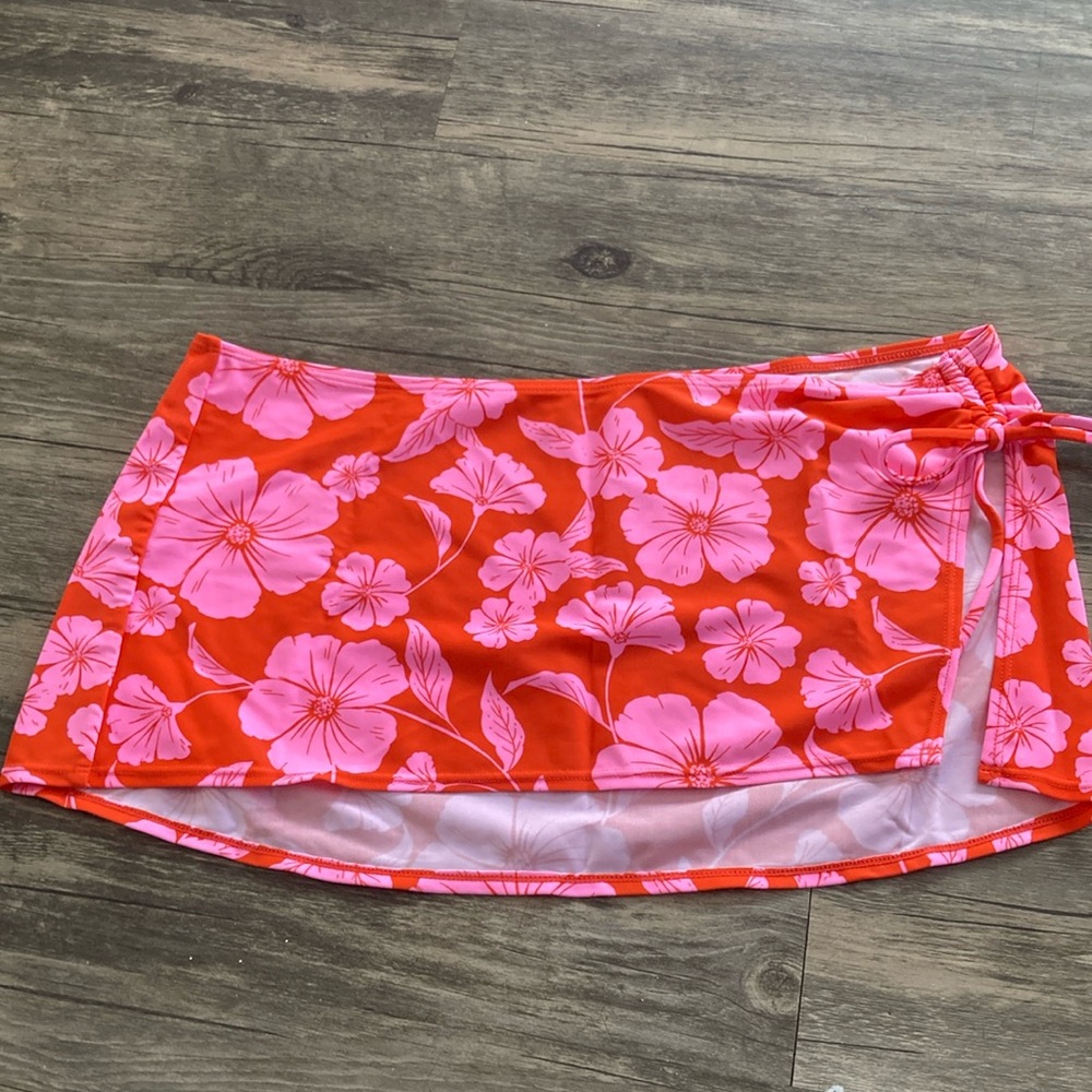 Wild fable swim skirt. Size S